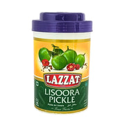 Lazoora pickle 1 kg purkki vihreillä hedelmillä ja punaisilla chileillä etiketissä, itäisiä makuja.