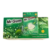 Mr Gum Frost -purettava spearmint-makuinen vihreässä pakkauksessa, keskellä täytetty bubble gum