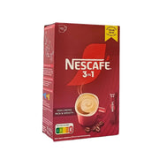 Nescafe 3-in-1 nopeakahvipaketti, punainen pakkaus kuppi- ja kahvipapukuvin etupaneelissa.