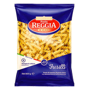 Fusilli-makaronit 500 g läpinäkyvässä ja sinisessä pakkauksessa, italialaista durumvehnää.