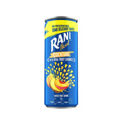 Rani Float -cocktailtölkki sekoitettua hedelmäjogurttia hedelmäsirpaleilla valkoisella taustalla.